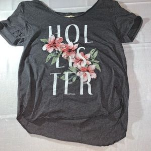 Hollister. Tee shirt